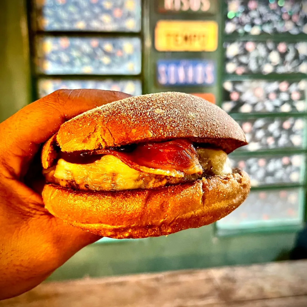 Burgers únicos com sabor da Brasa! 3